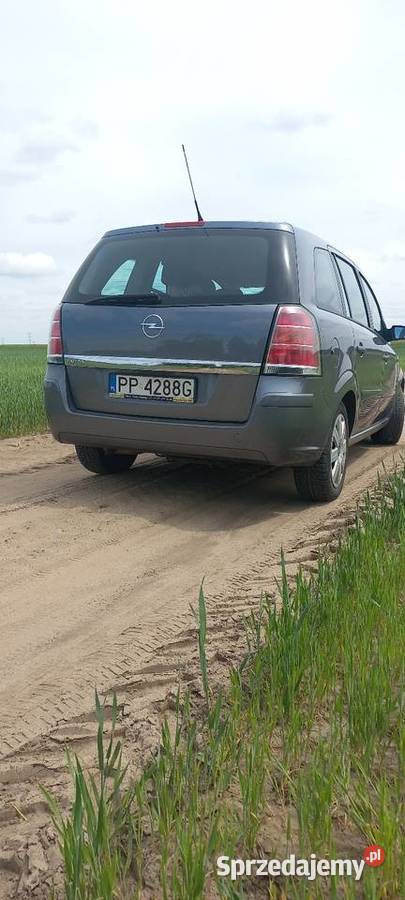 Opel Zafira Ujście