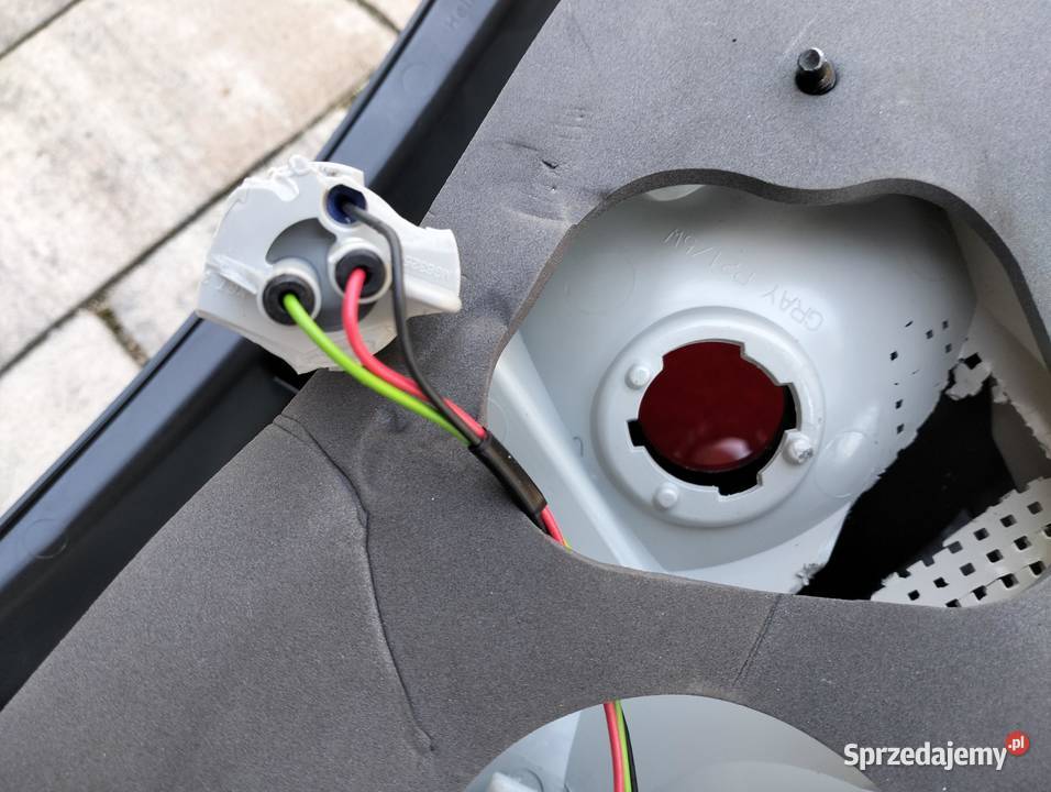 Lampa tylna KIA ceed 5drzwi 20062009