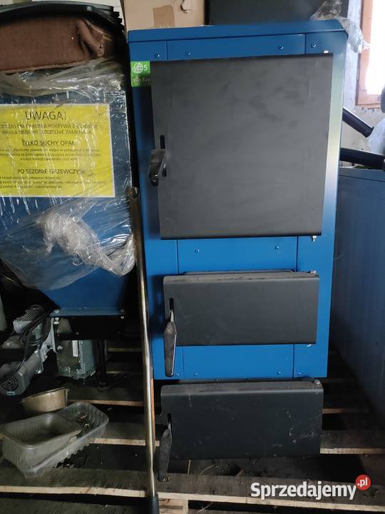 Nowy piec z podajnikiem 13 kw Ćwiklice