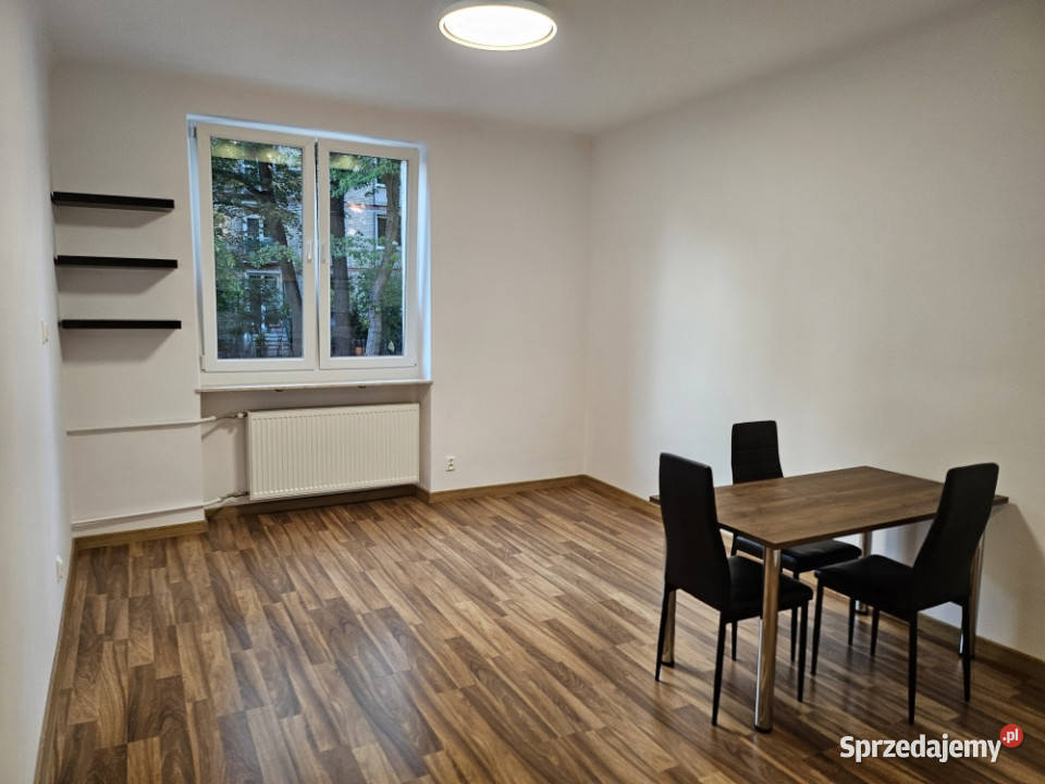 2 pokoje w zadbanej kamienicy Stare Bielany 37m2 Warszawa sprzedam