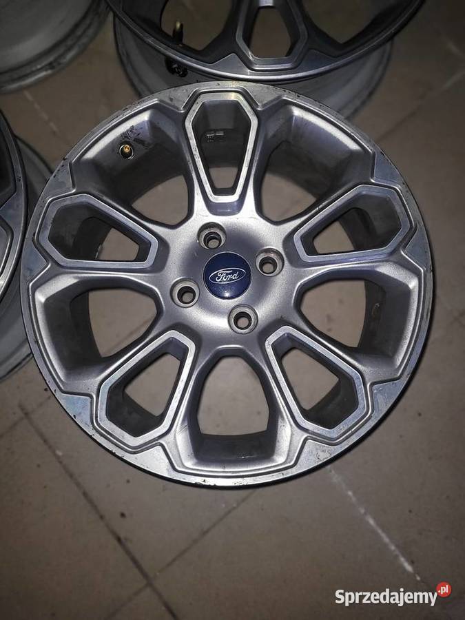 mam na sprzedaż komplet felg aluminiowych 17 Lubin