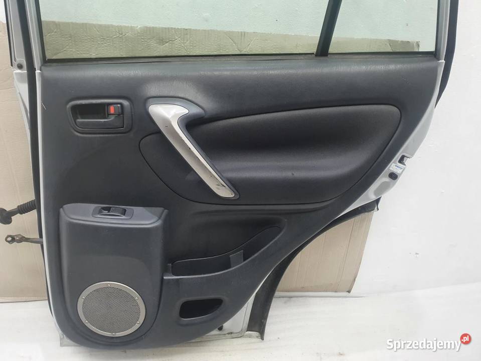 DRZWI PRAWY TYŁ TOYOTA RAV4 9400 osobowe wielkopolskie