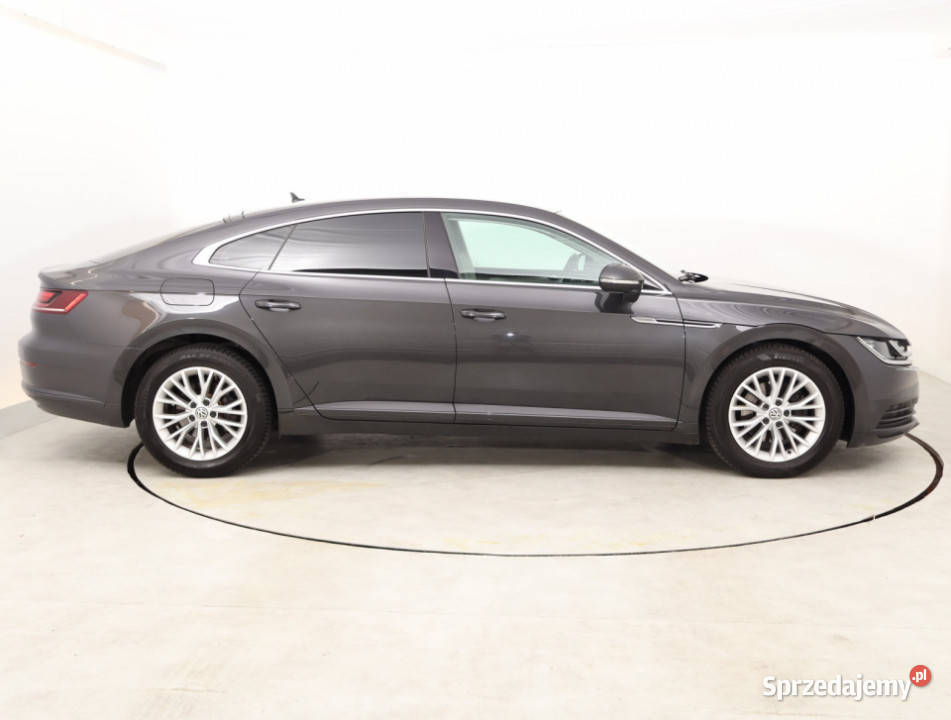 VW Arteon 15 TSI 1498cm3 mazowieckie