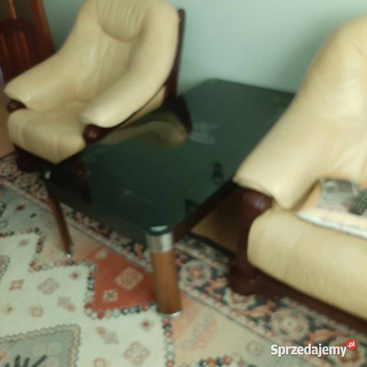 Piękna ława szklana Różan