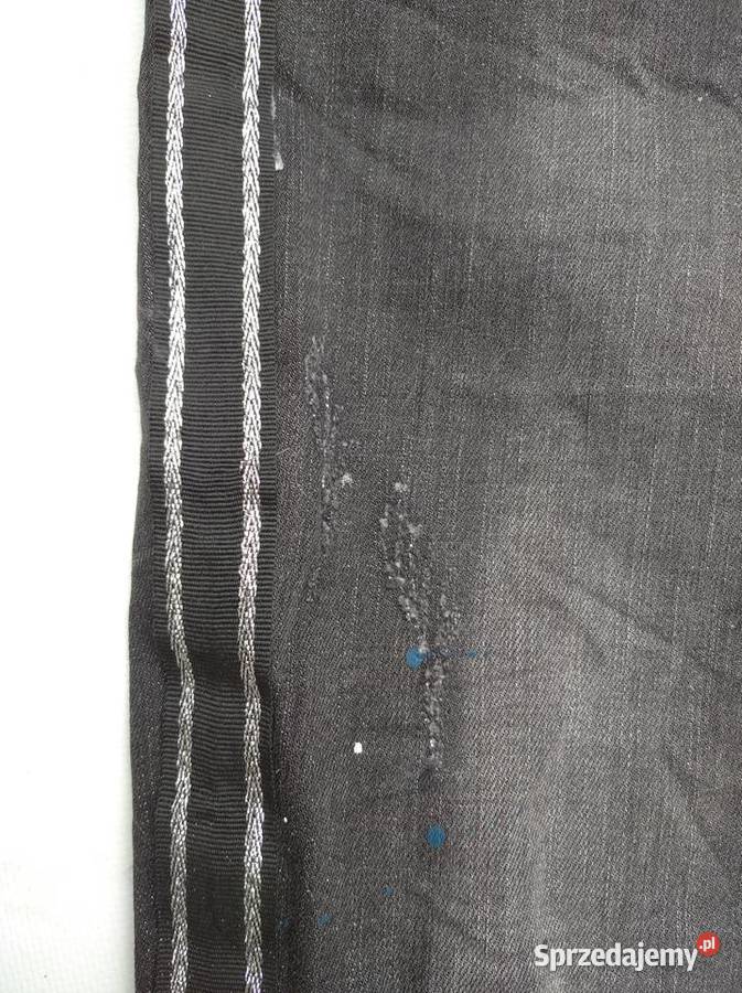 Czarne spodnie z dziurami XLL Rozmiar 42(XL) Gniezno