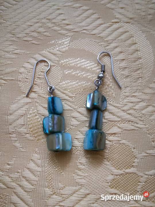 Wiszące kolczyki zielonoperłowe kosteczki Łódź