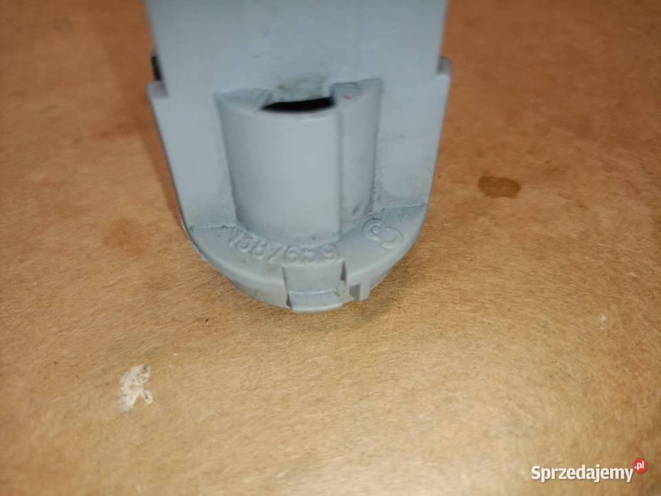 Oprawka żarówki BMW E 36 tył R5W Gorzów Śląski