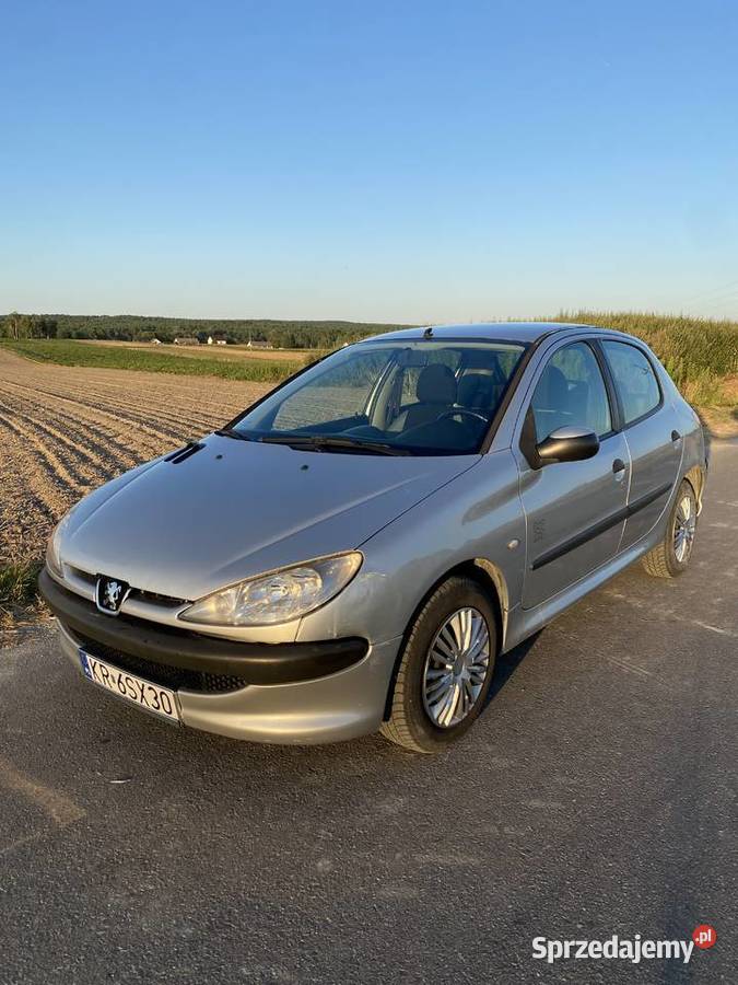 Peugeot 206 14 HDI 2004 274k 2kpl opon 274000km Gnojno