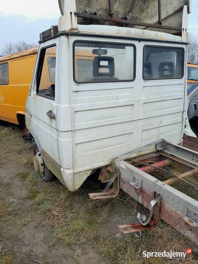 Kabina iveco daily części Koniusza