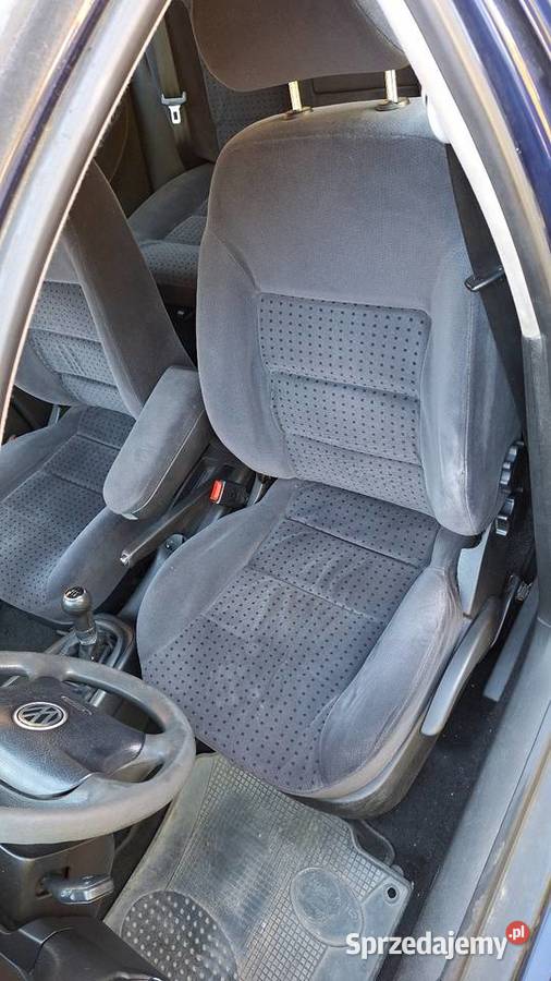 Golf 4 IV 16 benzyna klimatyzacja elektryka welurowa tapicerka pomorskie Zblewo