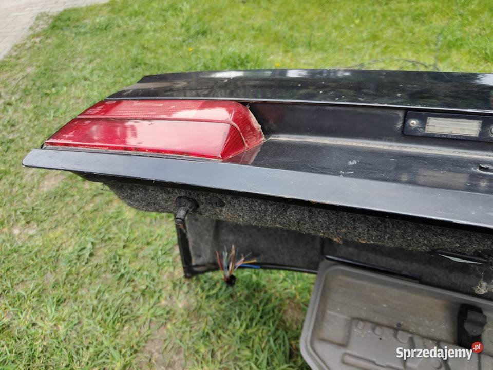 BMW E34 SEDAN KLAPA TYLNA KOLORY Rąbień AB