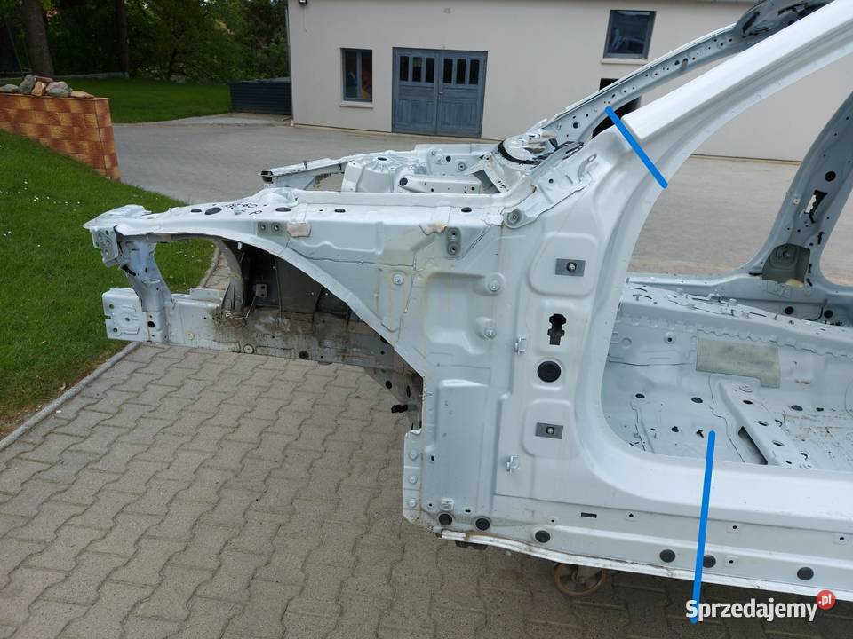 BMW 5 G60 530E xdrive Podłużnica ćwiartka przód sprzedam