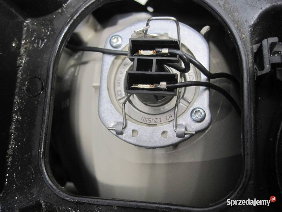 BMW E90 06r lampa lewa przód 6942723 89311650 Lampy przednie Kielce sprzedam