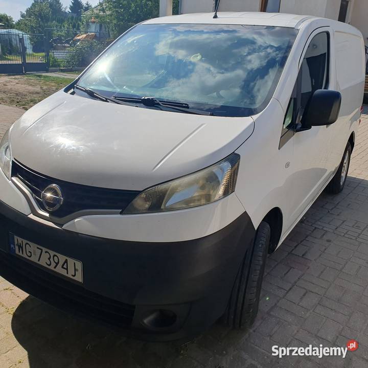 Sprzedam nissana nv 200 15 2013r Nissan Samochody dostawcze