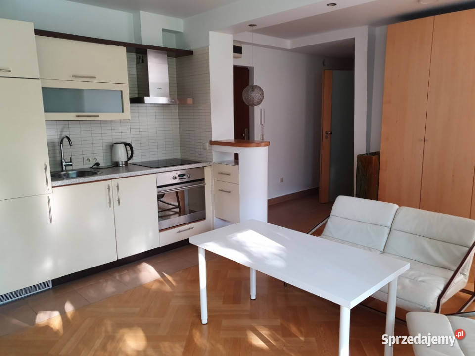 Wyjątkowa kawalerka w sercu Starej Sadyby balkon Warszawa