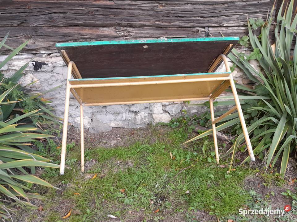 Stolik metalowy z dwoma blatami ławka PRL retro Dąbrowa Górnicza