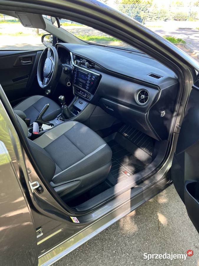 Toyota Auris Polski Salon wielofunkcyjna kierownica Białystok
