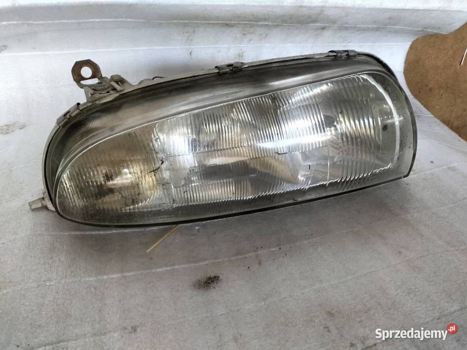 LAMPA PRAWA PRZÓD FORD FIESTA MK4 96FG13005AG Kamień-Kolonia