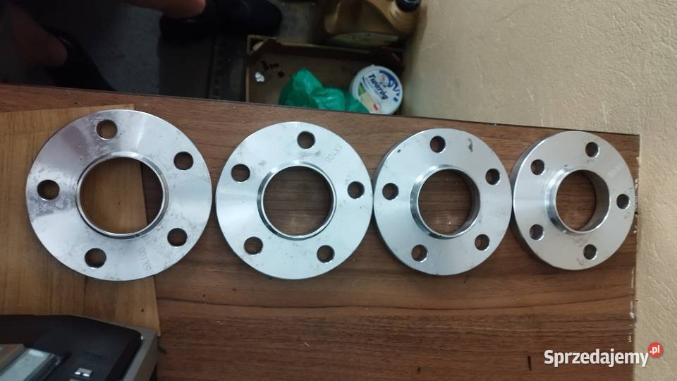 Dystanse kół 15mm 4sztuki do Volvo S60I V70II Układ napędowy Łomża