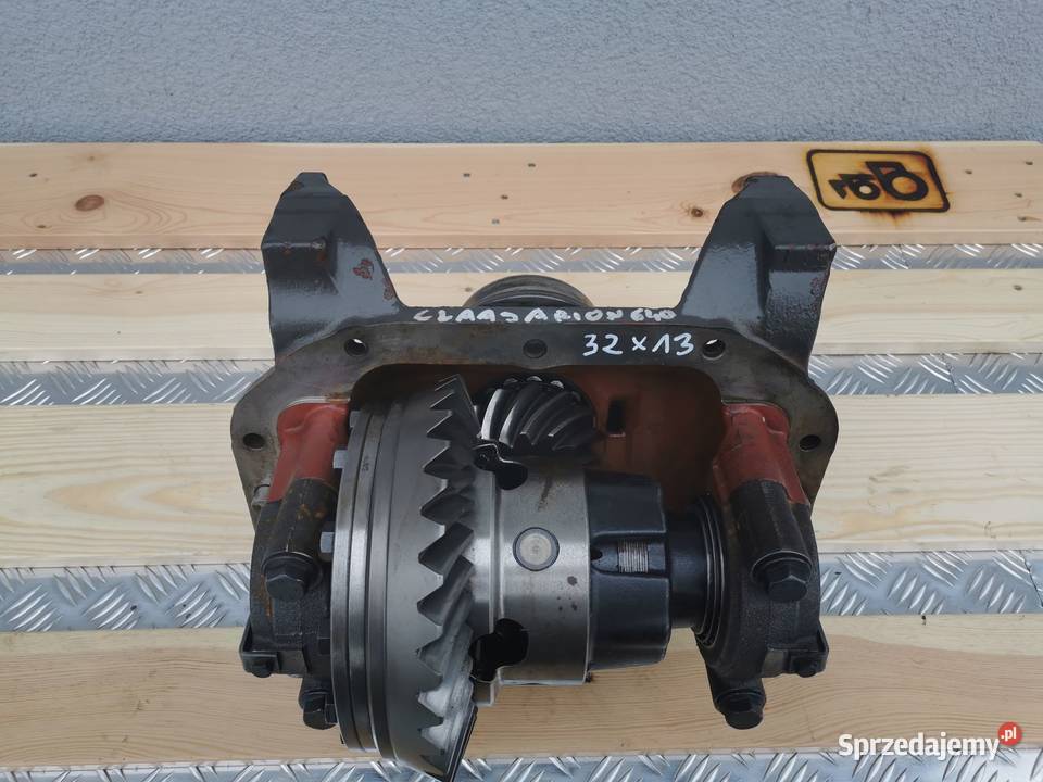 Atak kompletny przedni 13X32 Claas Arion 640 Wilkowo sprzedam