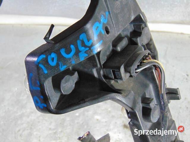 WKŁAD LAMPY LEWY TYŁ VW TOURAN LIFT 07r osobowe
