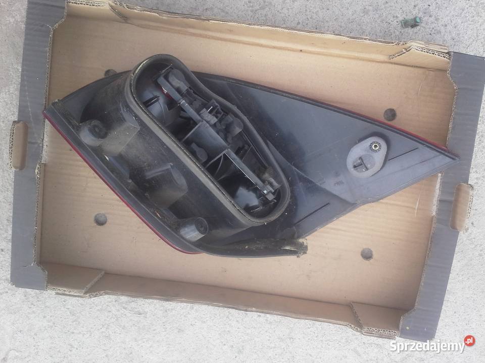 lampa tył Renault Laguna 2 kombi 2003r Dębno sprzedam