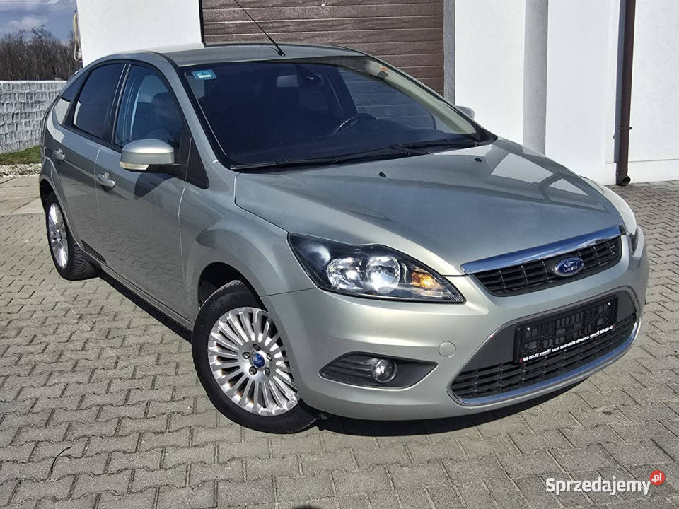 Ford Focus 16Benz