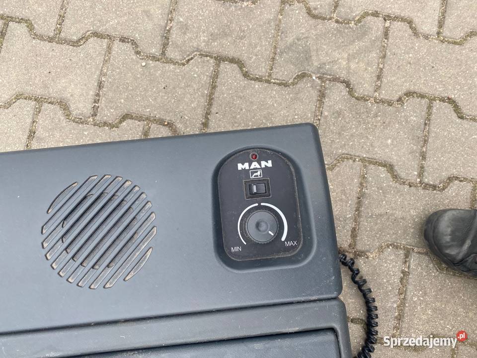 Sprzedam lodówkę 24V ze stolikem do MAN ładna Nowogród