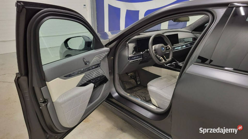 BMW i7 1057kWh xDrive60 M Sport elektrochrom. lusterka boczne mazowieckie Grójec sprzedam