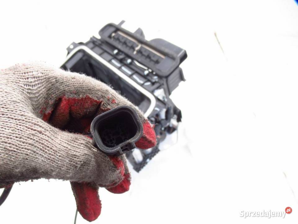 NAGRZEWNICA MAN TGX I 81619006433 Van minibus