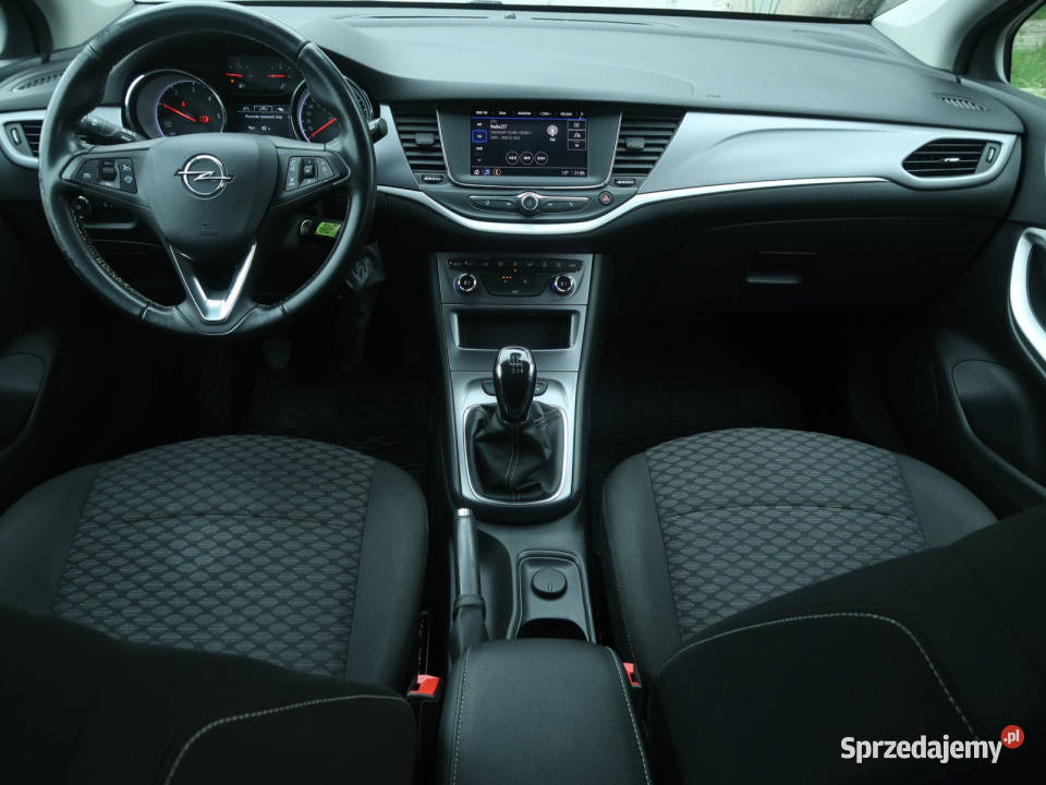 Opel Astra 15 CDTI 90KM sprzedam