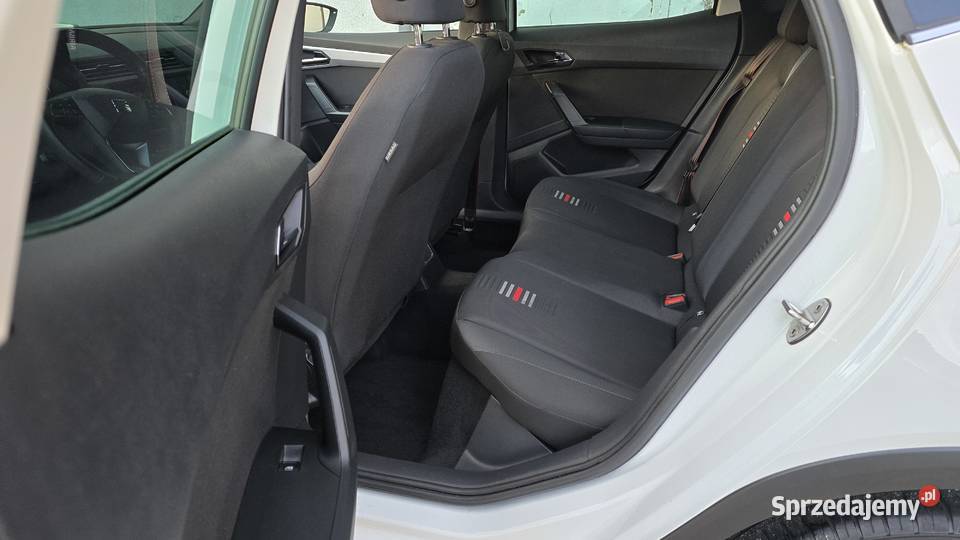 Seat Arona 10 TSI FR SS DSG nieuszkodzony Nowy Świętów