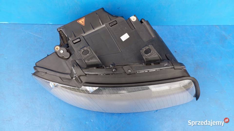 XENON LAMPA PRAWY PRZÓD EU AUDI A4 B6 wielkopolskie Nowy Tomyśl
