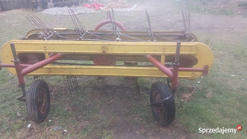 Taśmówka dmuchawa do siana 1 część Łomno