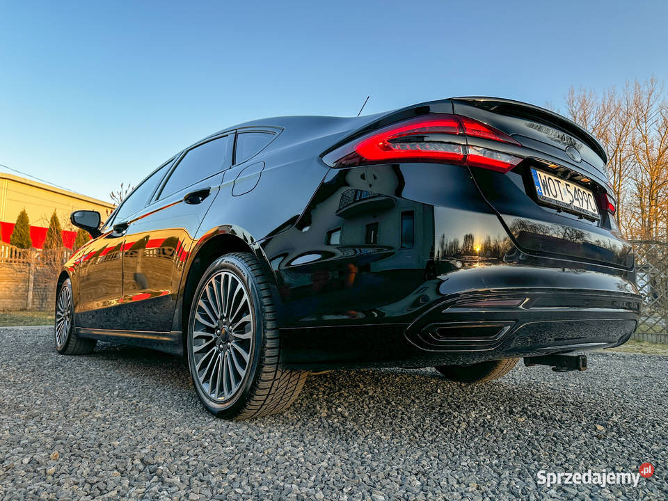 Ford Fusion Titanium 20 AWD 240 2018 110 Full Kołbiel