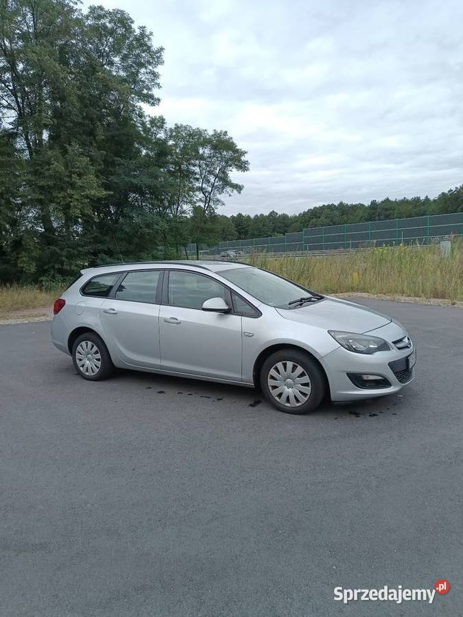 Opel Astra J 2013 130 koni śląskie Dąbrowa Górnicza