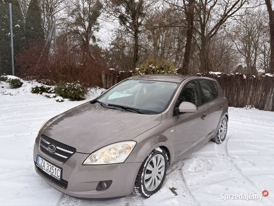 Kia ceed 16 benzyna 2007r sprzedam