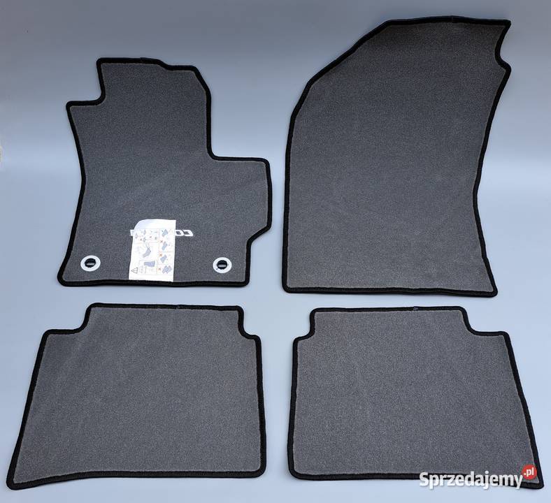 Oryginalne Dywaniki Welurowe Toyota Corolla E21 Mielęcin