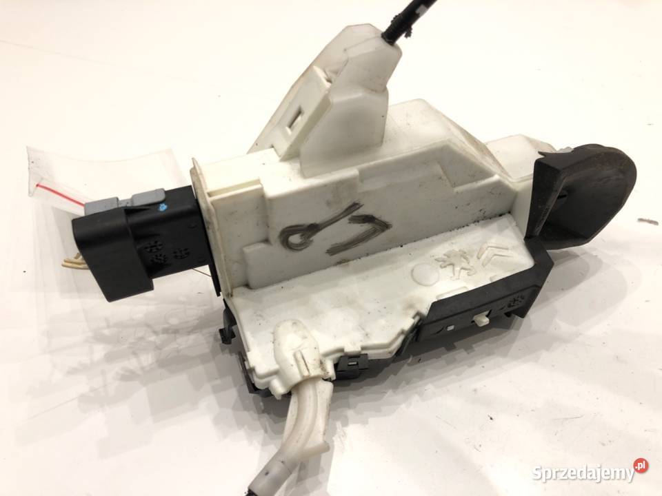 ZAMEK DRZWI LEWY PRZÓD CITROEN DS3 Hatchback sprzedam
