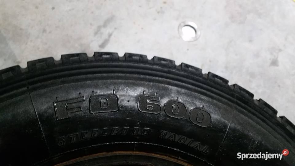 Opony 23570 R175 Firestone FD 600 235 Rzędowice sprzedam
