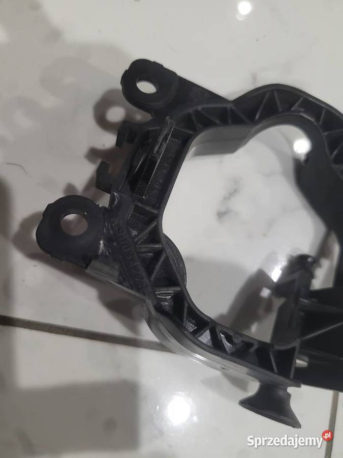 Suzuki ignis iii 16 17 mocowanie halogenu osobowe podkarpackie Krosno
