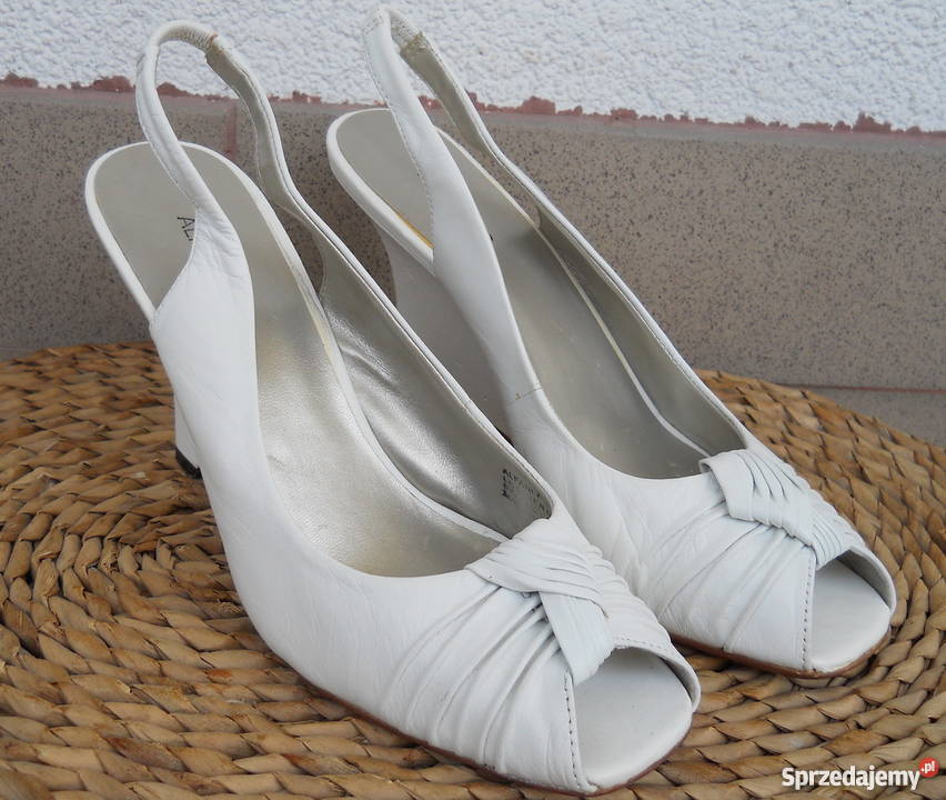 ALFANI 100 Skóra Piękne Sandały Koturn Białe lubelskie Łęczna