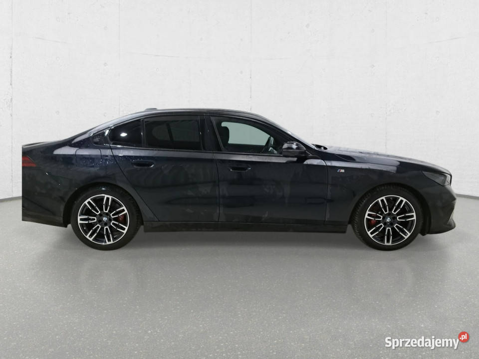 BMW 520 G60 2023 czarny dolnośląskie Komorniki sprzedam