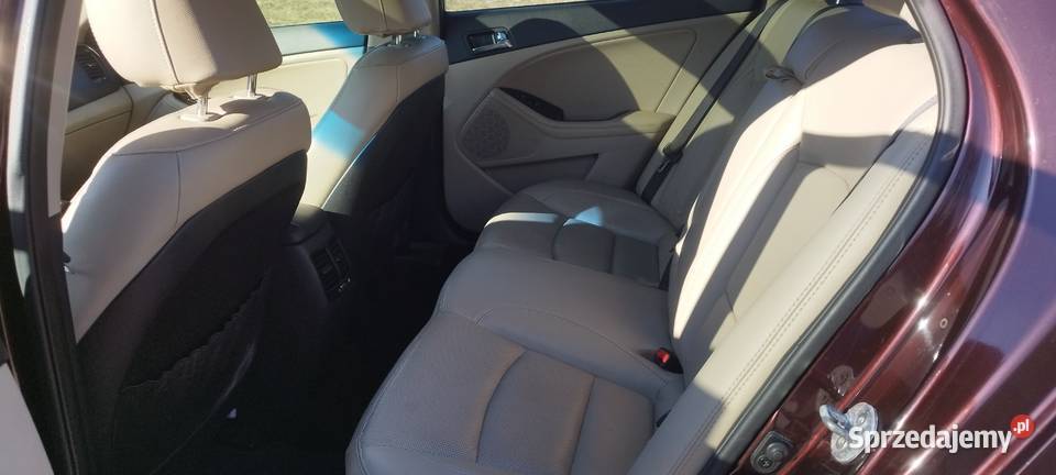 Sprzedam w ładnym kolorze Kia Optima