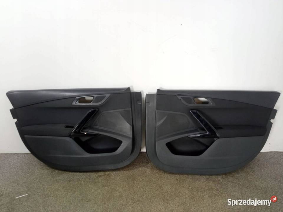 TAPICERKA BOCZEK PRAWY LEWY PRZÓD KOMPLET LIFT świętokrzyskie