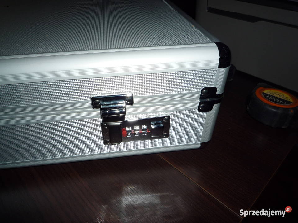 walizka kufer na sztucer z lunetą dwa sztucery podkarpackie Chmiel