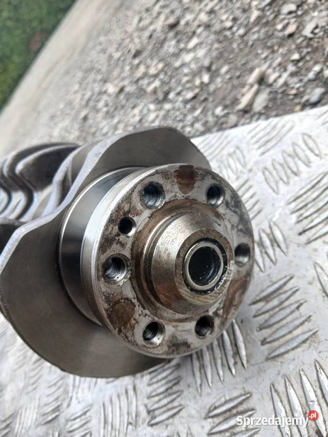 Wał korbowy Audi A6 C6 III 20 TDi 140 BRE