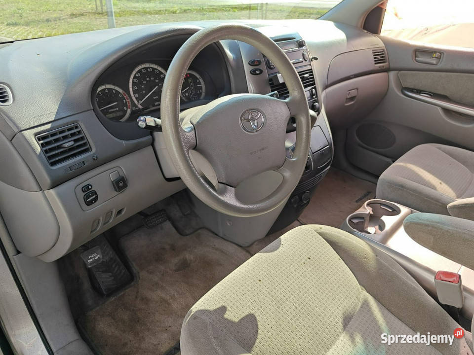 Toyota Sienna II 20042010 Van / Minibus Karczew