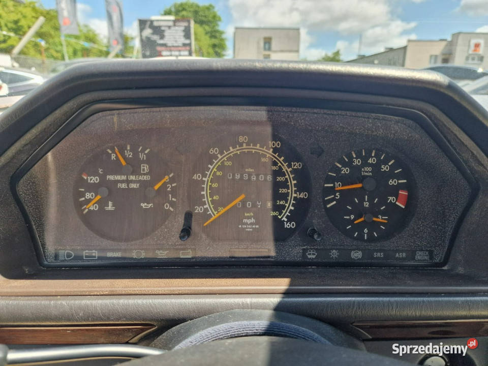 Mercedes E 320 A124 E320 32 Benzyna 220 Skóra