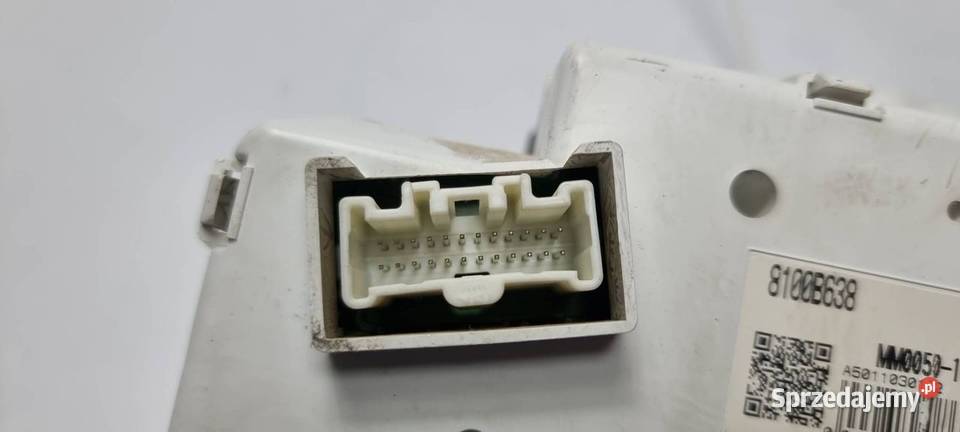 LICZNIK ZEGAR MITSHUBISHI L200 8100B638 Lipno